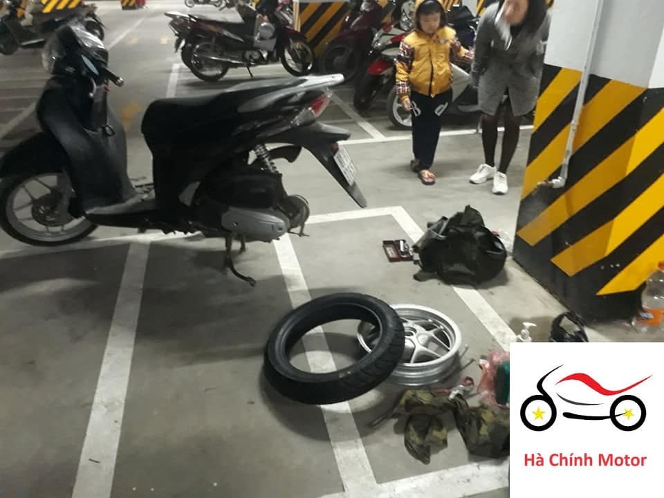Cứu Hộ Xe Máy Tại Royal City