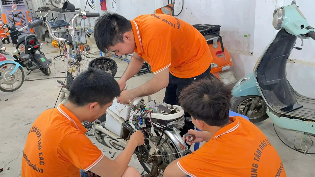 Sửa Xe Điện Tại Ba Đình Giá Rẻ